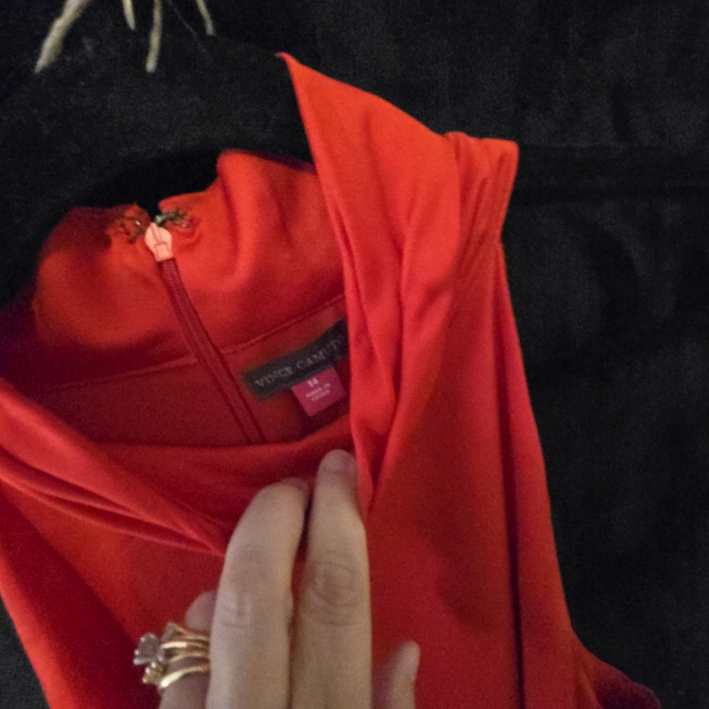 Vincent camuto halter neck maxi dress with asymmetrical hem - Picture 4 of 11